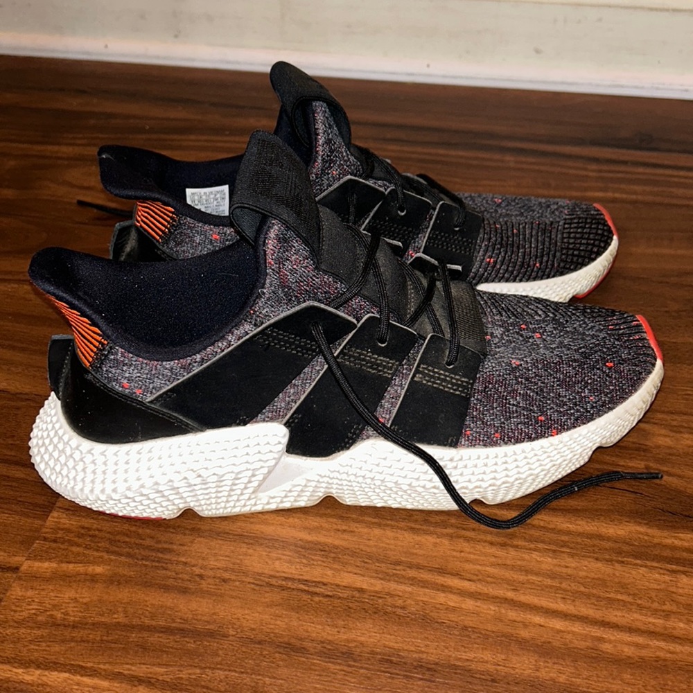 Men’s adidas’s sneakers